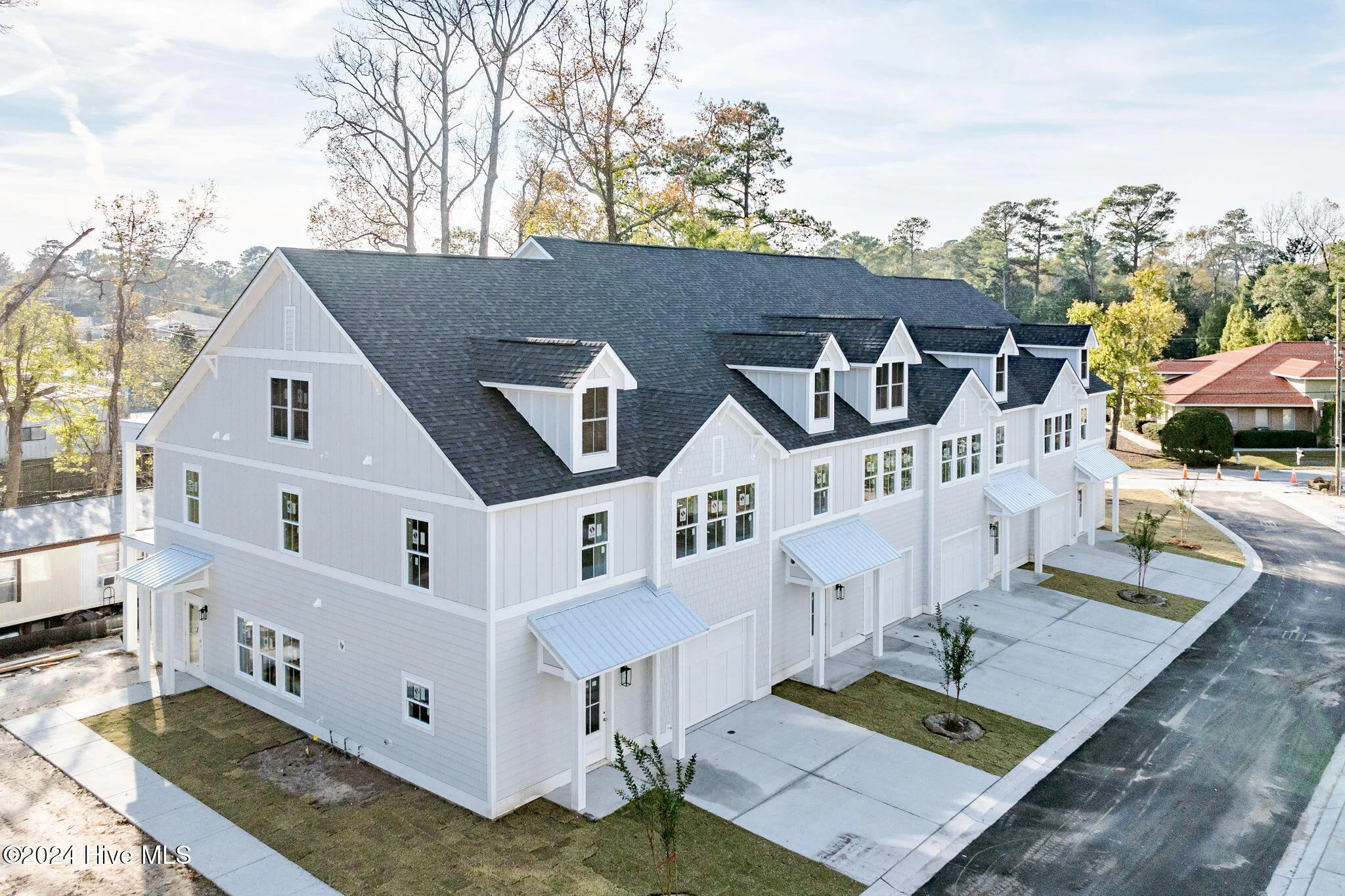 115 Seagate Place