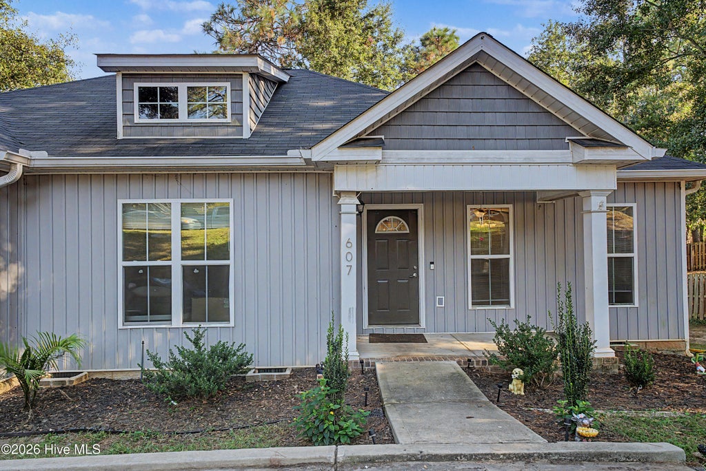 Photo of 607 Ridgefield Drive, North Augusta, SC 29841 (MLS # 100605664)