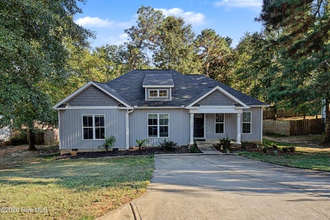 Photo of 607 Ridgefield Drive, North Augusta, SC 29841 (MLS # 100605664)