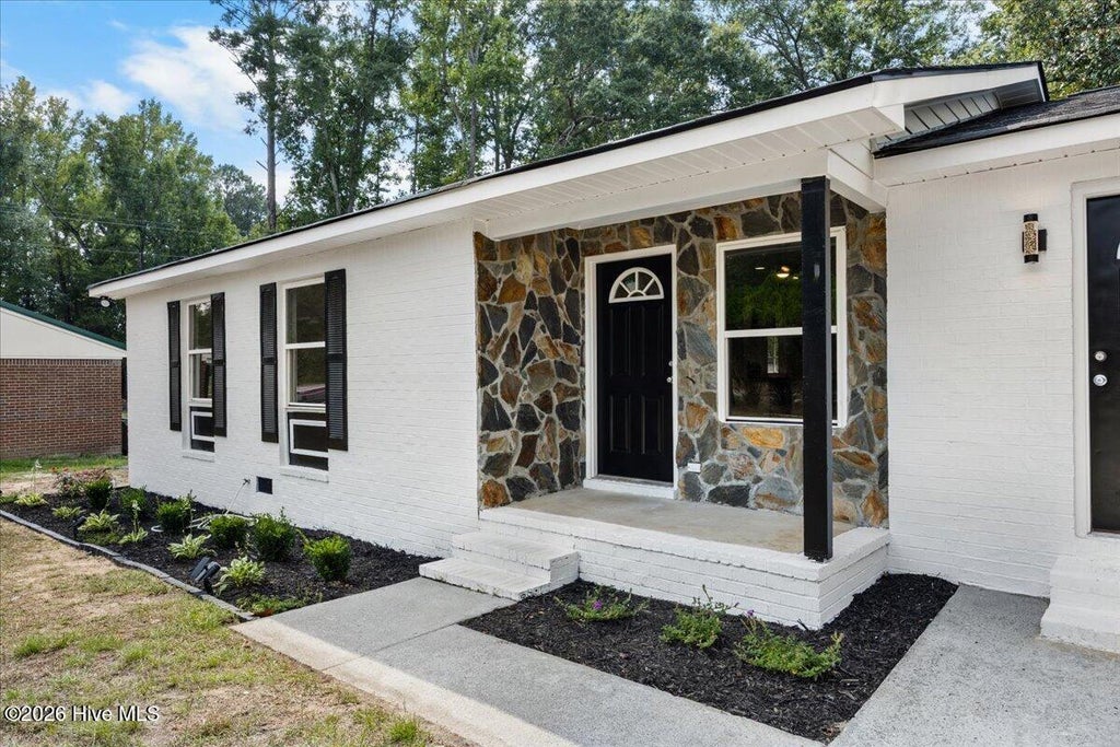 Photo of 901 Kennedy Circle, Thomson, GA 30824 (MLS # 100604062)