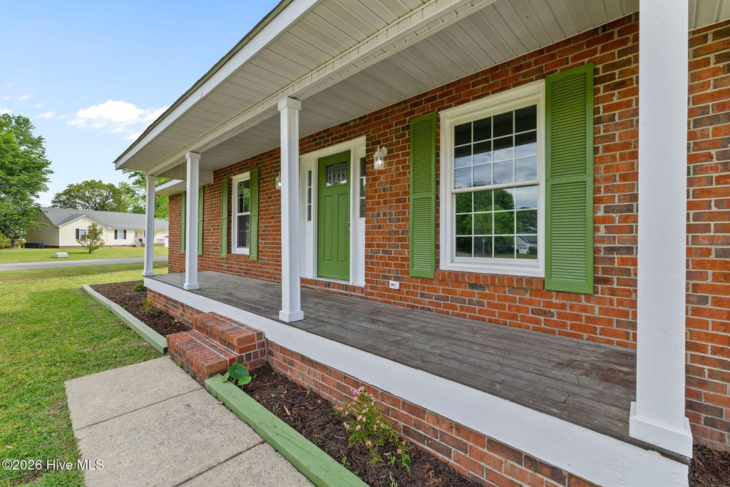 Photo of 201 Wyatt Drive, Goldsboro, NC 27534 (MLS # 100568426)