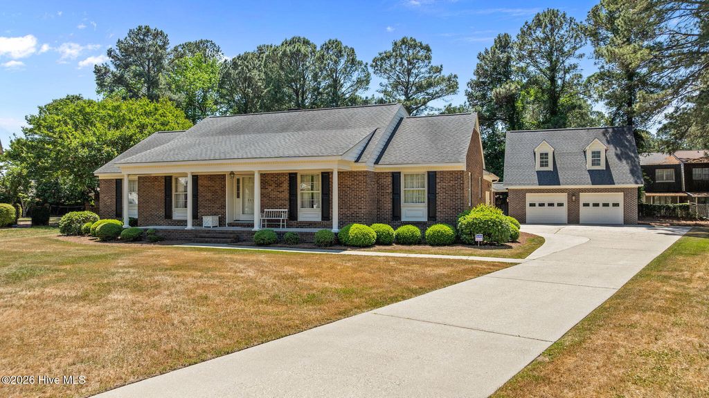 Photo of 501 Pine Needles Court, Goldsboro, NC 27534 (MLS # 100569868)
