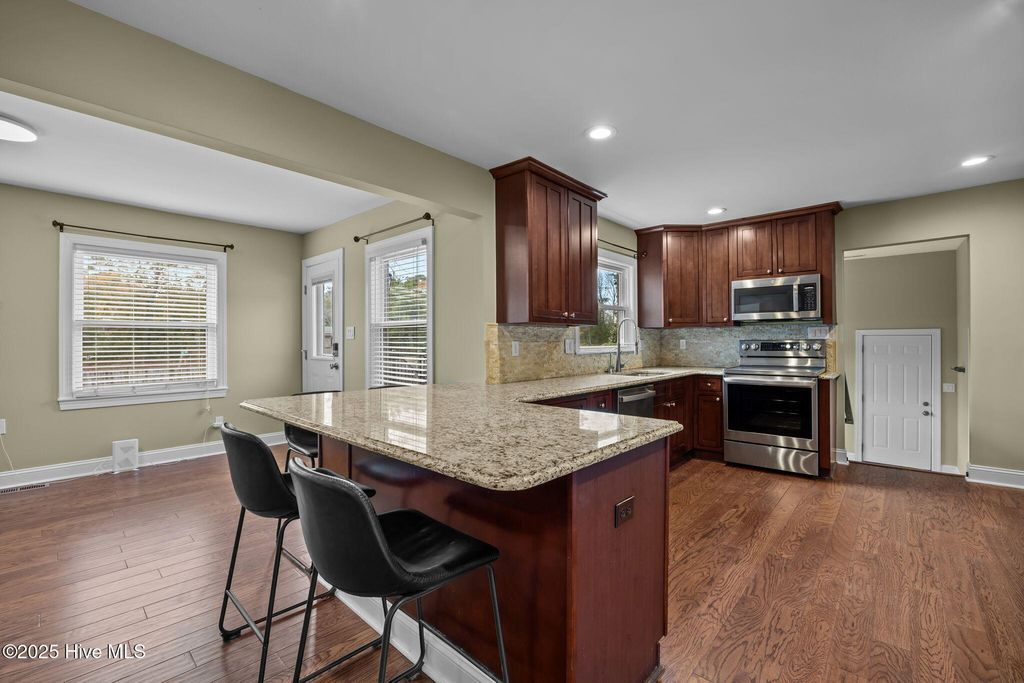 Photo of 5016 Clear Run Drive, Wilmington, NC 28403 (MLS # 100546407)