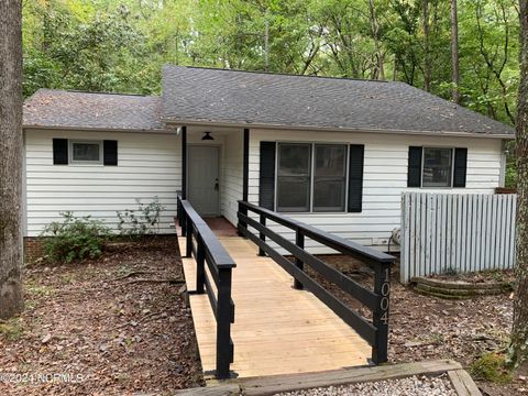 Homes For Rent - 1004 N Windrace Trail<br/> Sanford, NC 27332