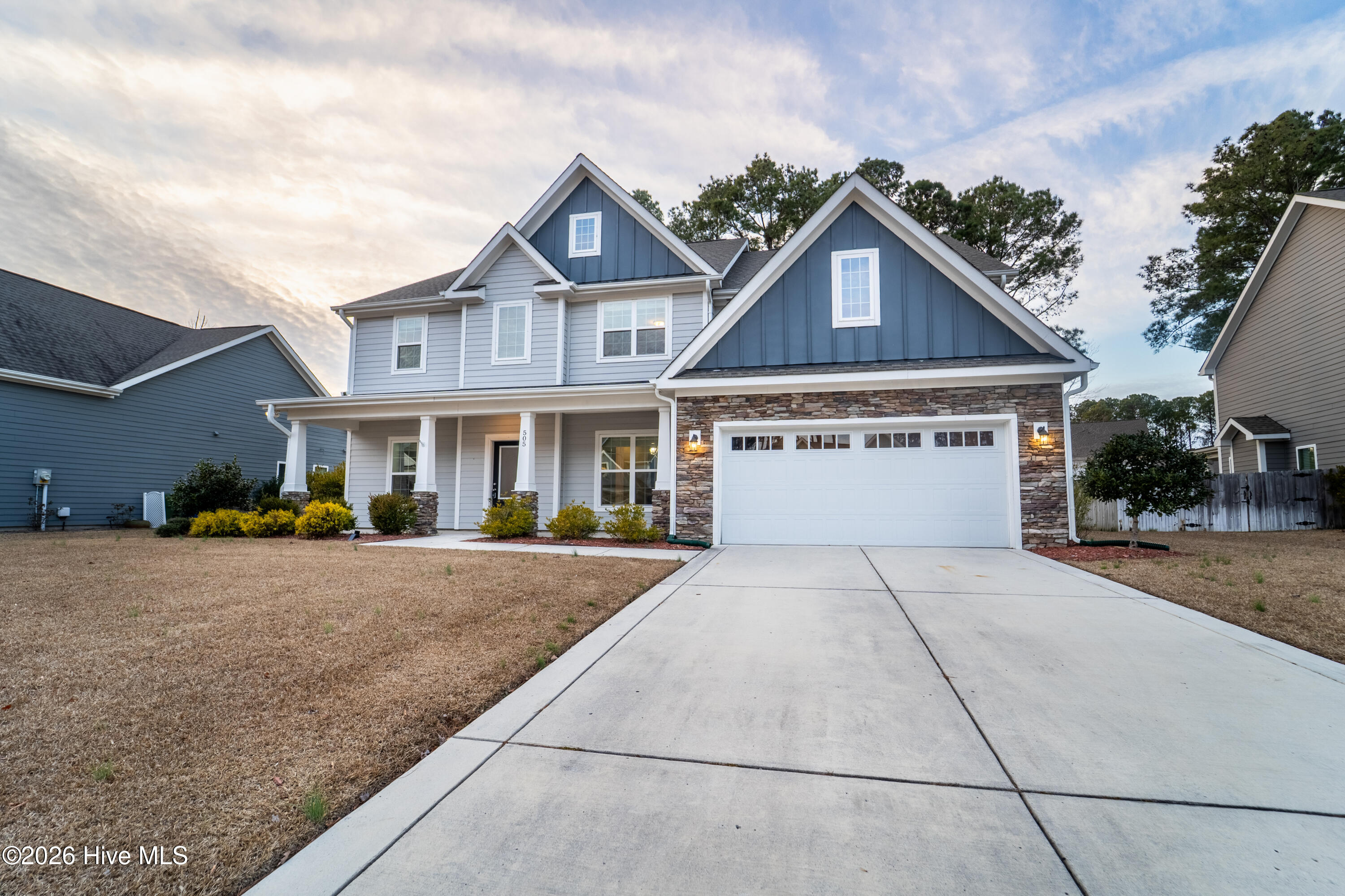 505 W Red Head Circle