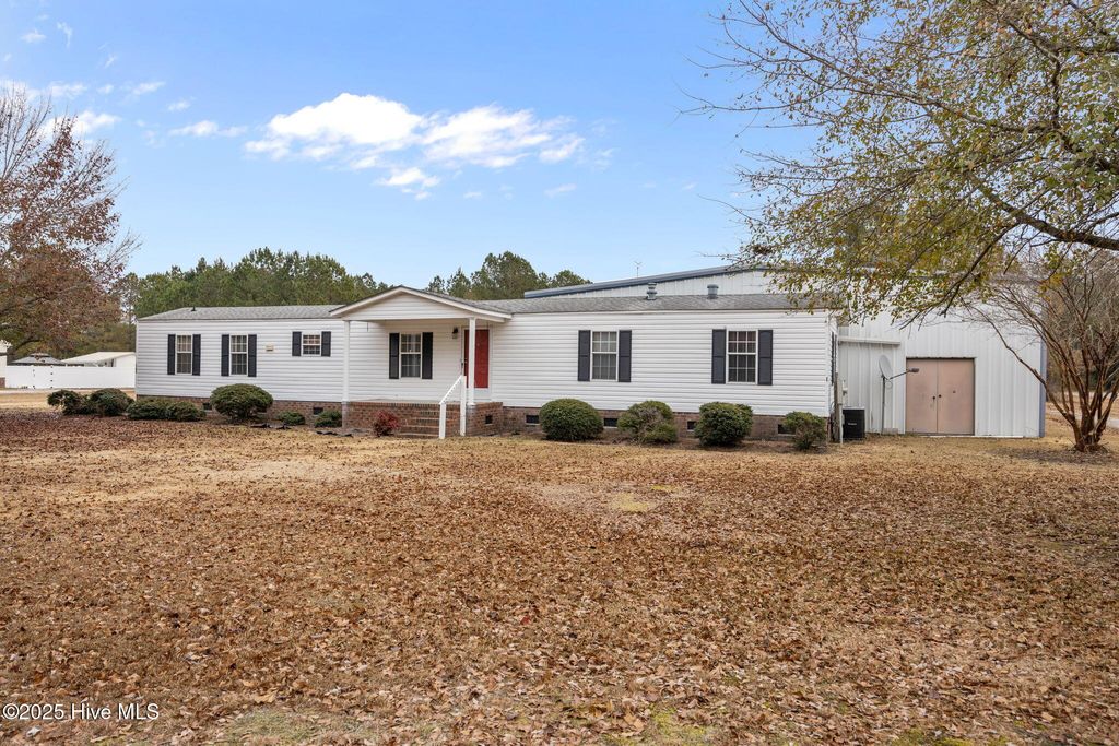 Photo of 1130 Old New Bern Road, Chocowinity, NC 27817 (MLS # 100547153)