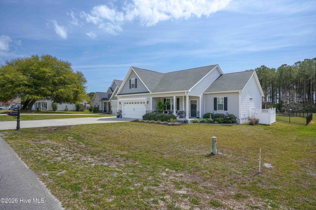 Photo of 102 Percy Padgett Court, Holly Ridge, NC 28445 (MLS # 100563582)