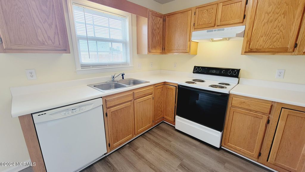 Photo of 703 Nut Bush Court, Wilmington, NC 28411 (MLS # 100548777)