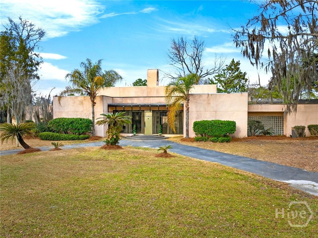 Photo of 102 Stuart Street, Savannah, GA 31405 (MLS # SA349034)