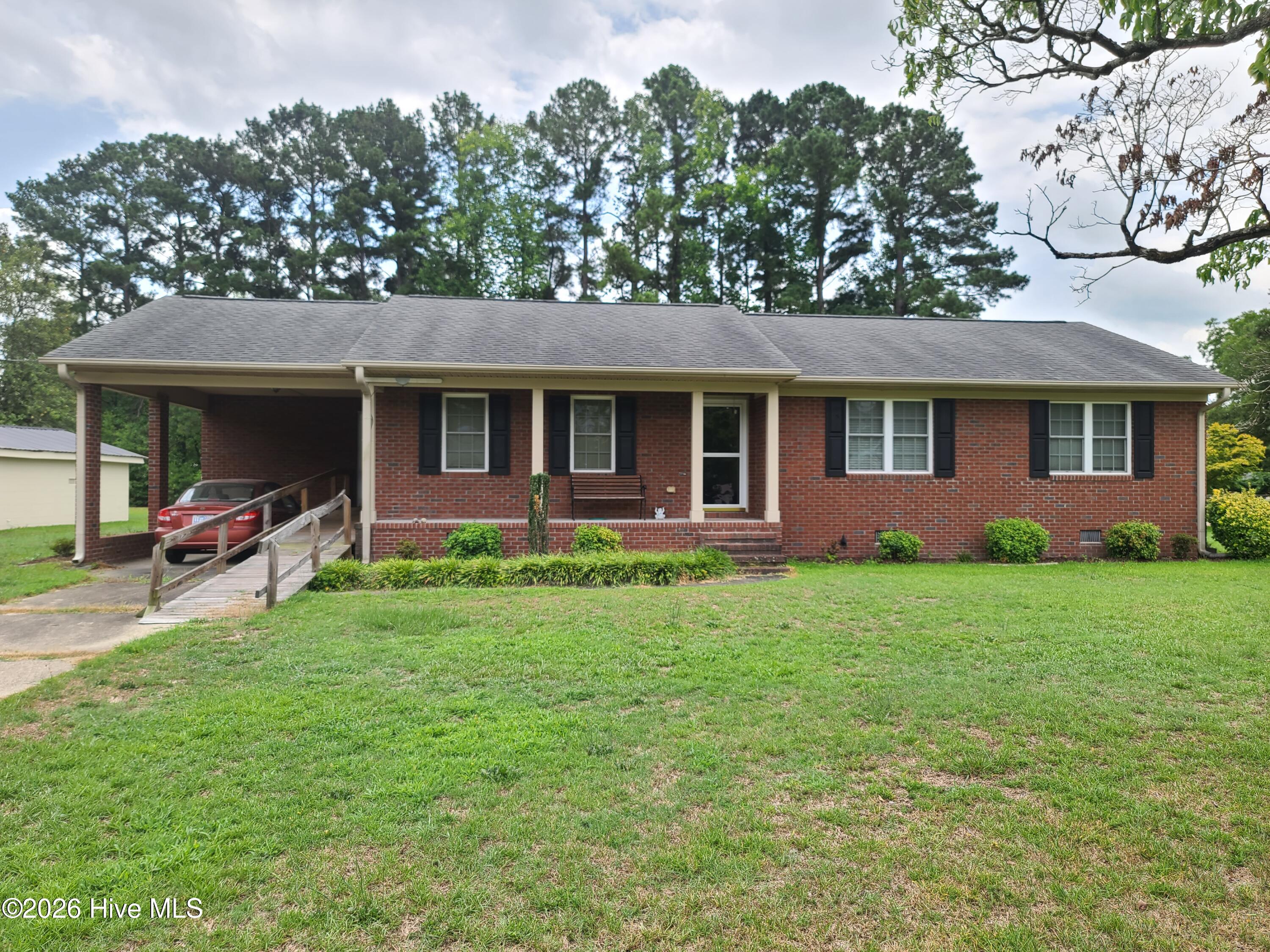 569 Central Avenue, Kinston, NC, 28501