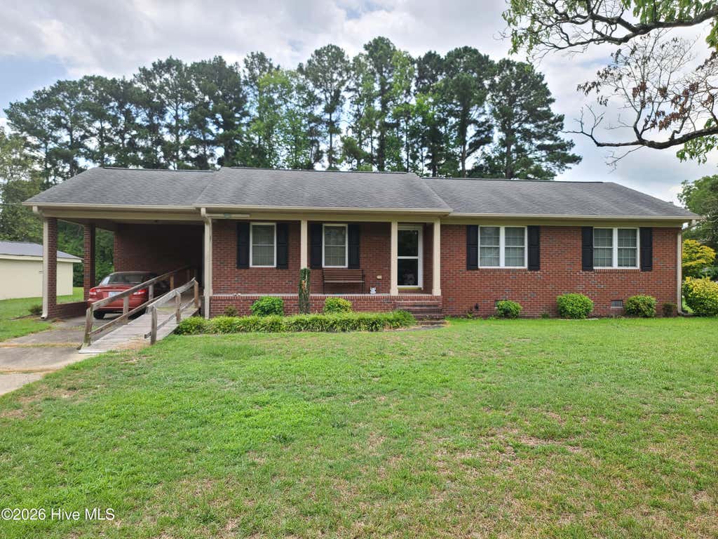 Photo of 569 Central Avenue, Kinston, NC 28501 (MLS # 100591514)