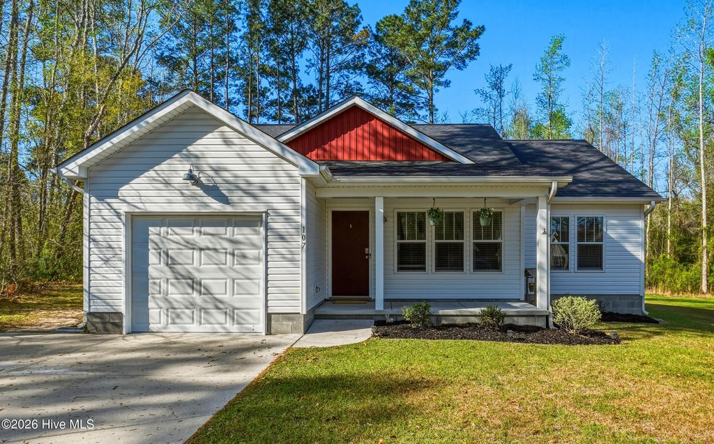 Photo of 107 Milam Court, Burgaw, NC 28425 (MLS # 100563659)