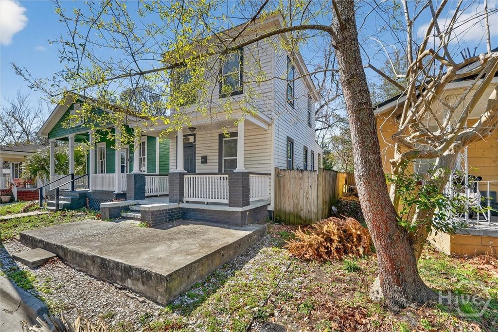 Photo of 1605 Grove Street, Savannah, GA 31401 (MLS # SA349039)