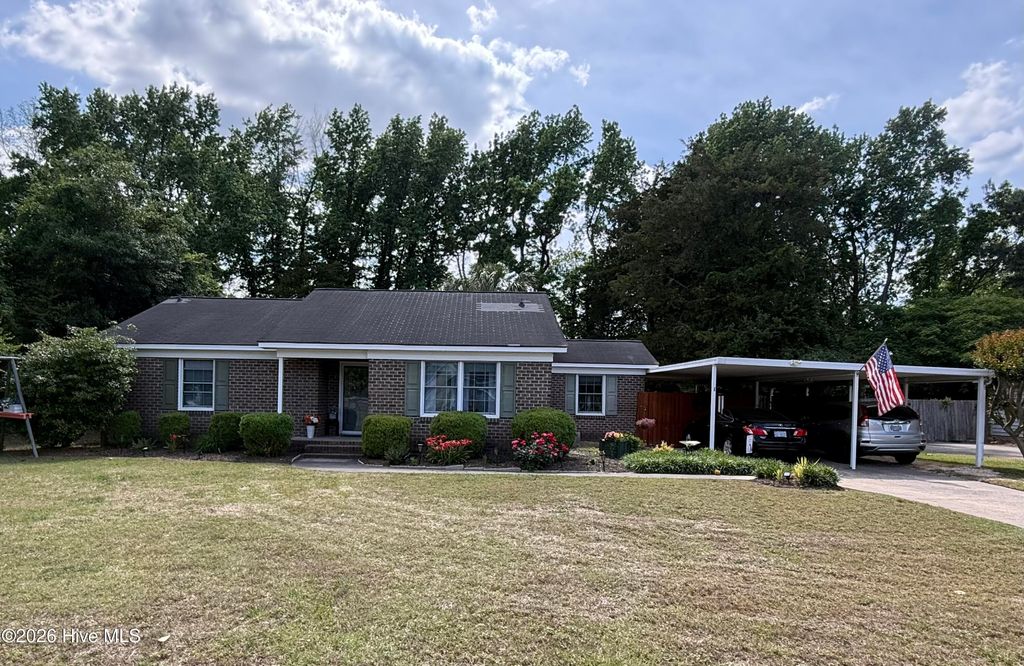 Photo of 103 King Arthur Road, Greenville, NC 27858 (MLS # 100571968)