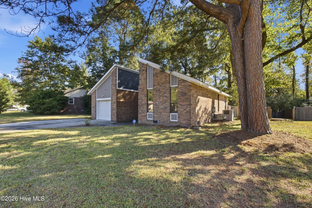Photo of 113 Stillbrook Court, Jacksonville, NC 28540 (MLS # 100613138)