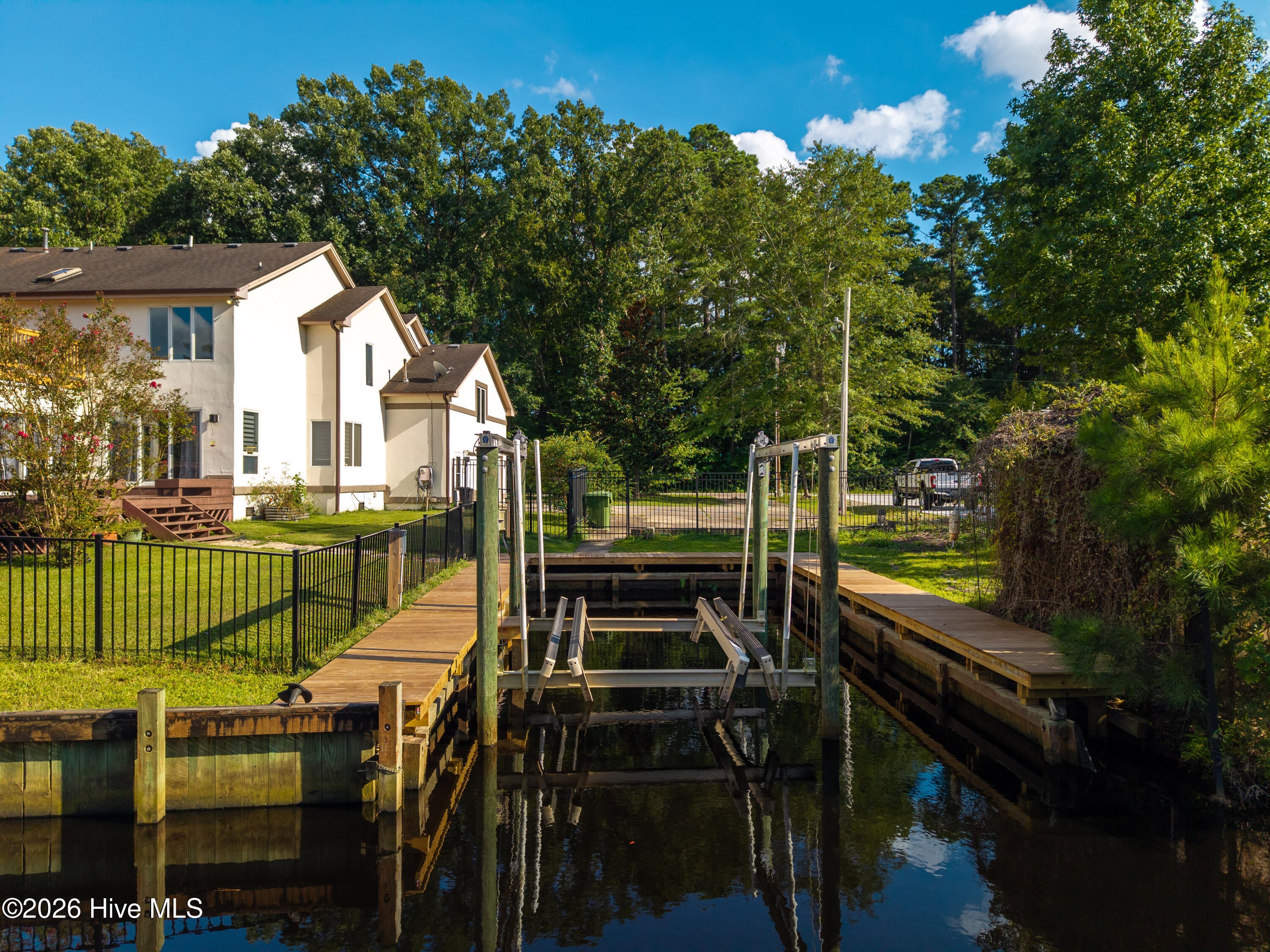 120 Dogwood Trail