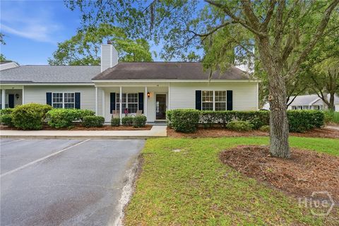 Townhouse For Sale - 16 Olde Towne Place Drive<br/> Savannah, GA 31410