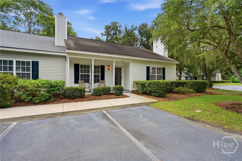 Photo of 16 Olde Towne Place Drive, Savannah, GA 31410 (MLS # SA358261)