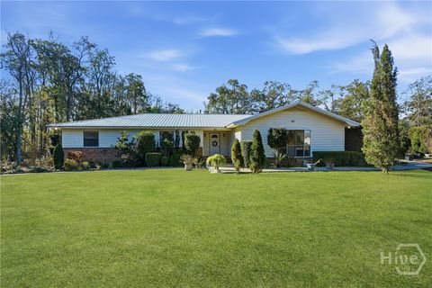 Homes For Sale - 863 N Macon Street<br/> Long County, Ludowici, GA 31316