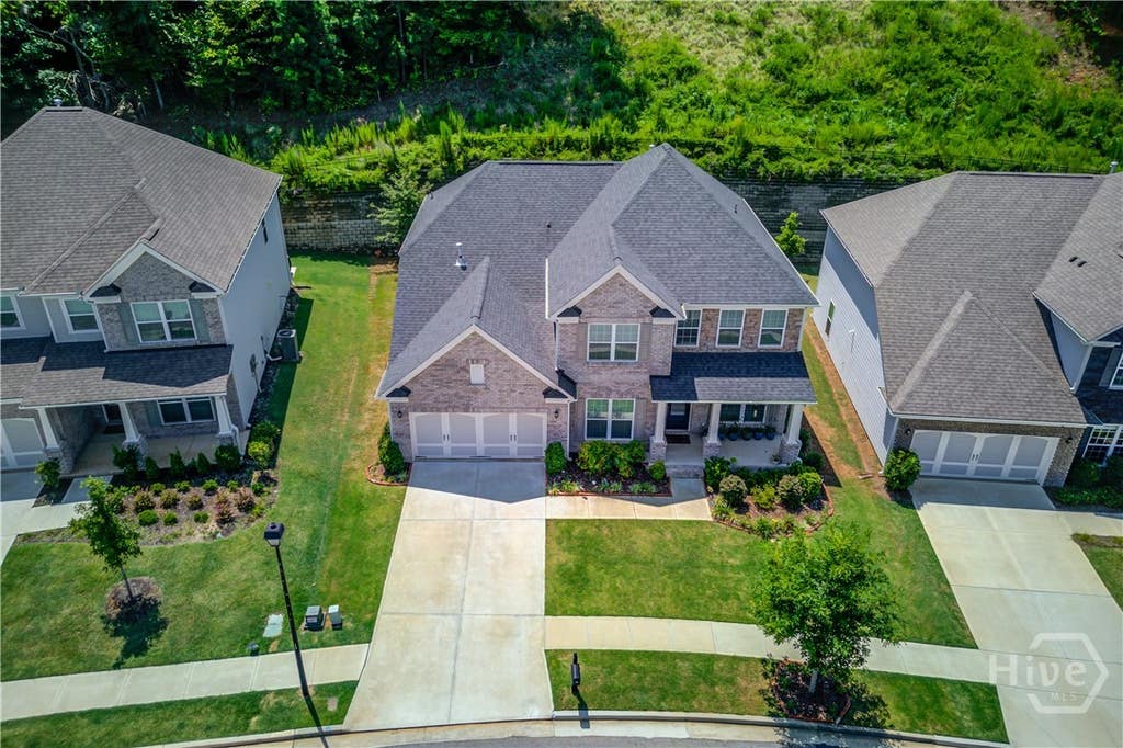 Photo of 4819 Sierra Creek Drive, Hoschton, GA 30048 (MLS # CL362653)