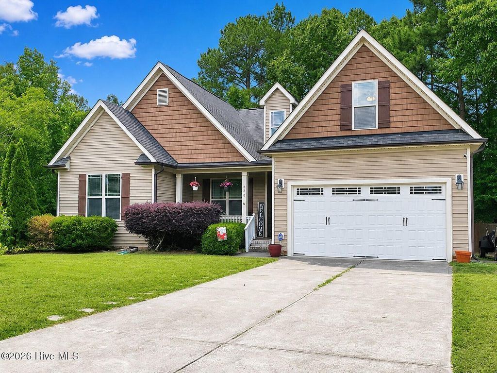 Photo of 220 Water Oak Way, Louisburg, NC 27549 (MLS # 100573365)