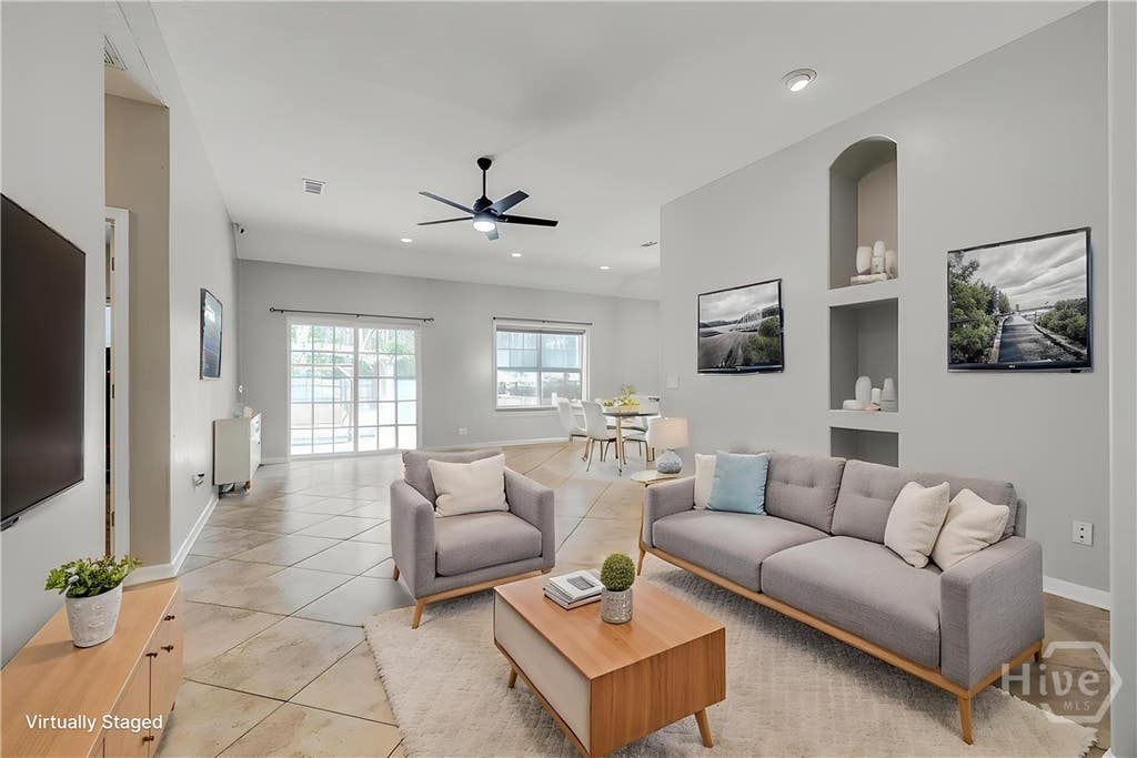 Photo of 314 S Poplar Street, Pembroke, GA 31321 (MLS # SA359874)