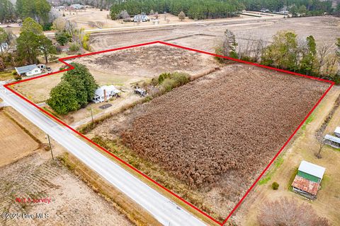 Photo of 117 Tuscarora Rhems Road, New Bern, NC 28562 (MLS # 100545114)
