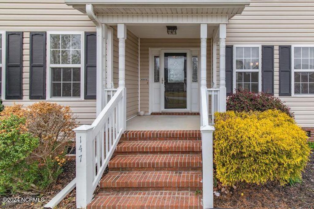Photo of 147 Harvest Moon Drive, Richlands, NC 28574 (MLS # 100578079)