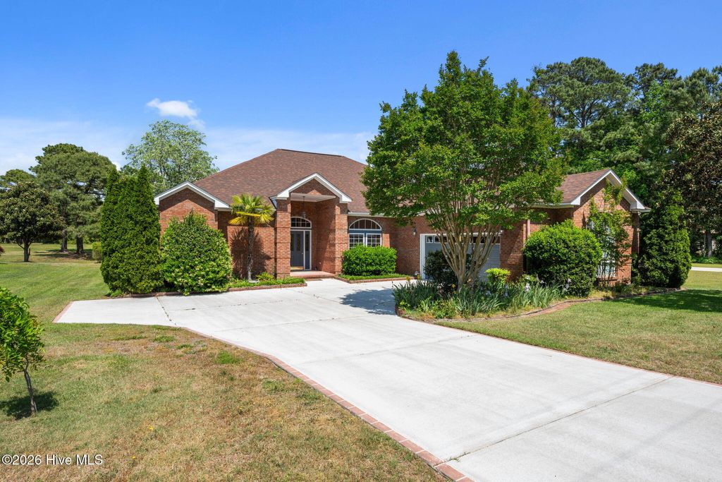 Photo of 5917 Santo Domingo Court, New Bern, NC 28560 (MLS # 100569643)