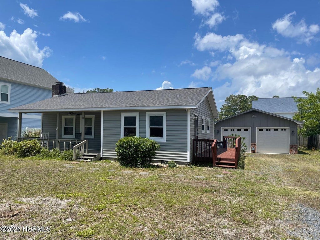 Photo of 141 NE 33rd Street, Oak Island, NC 28465 (MLS # 100612462)