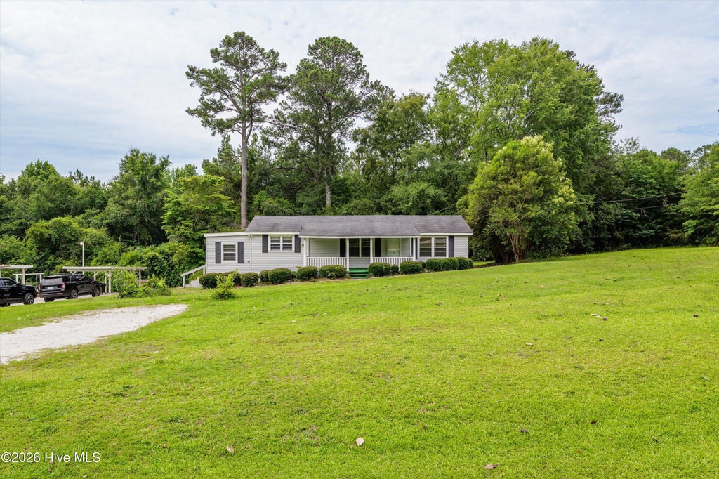 Photo of 6374 Columbia Road, Appling, GA 30802 (MLS # 100587644)