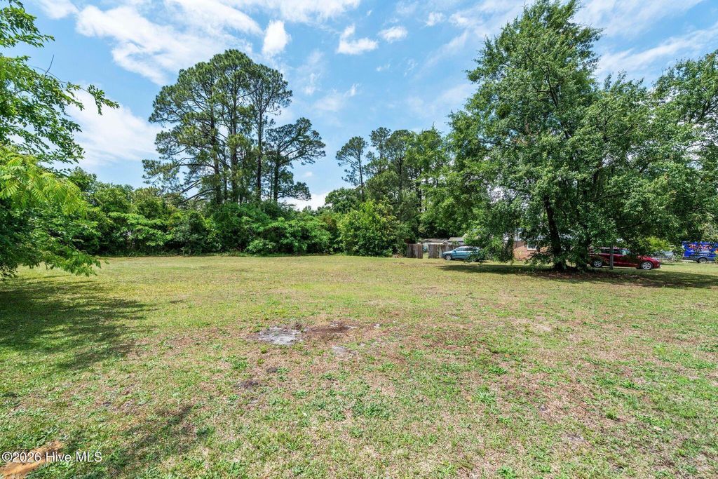 Photo of 4614 Lord Elkins Road, Wilmington, NC 28405 (MLS # 100574046)