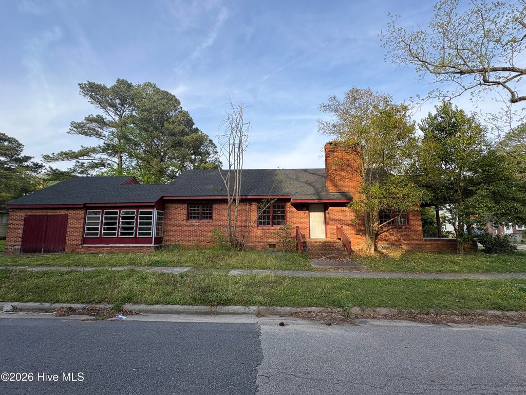 Photo of 540 Jefferson Street, Plymouth, NC 27962 (MLS # 100566738)