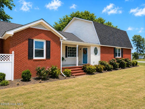 Photo of 117 S Thomas Street, Beulaville, NC 28518 (MLS # 100582880)