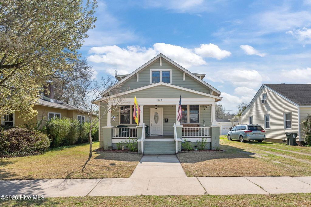 Photo of 1817 Spencer Avenue, New Bern, NC 28560 (MLS # 100560141)