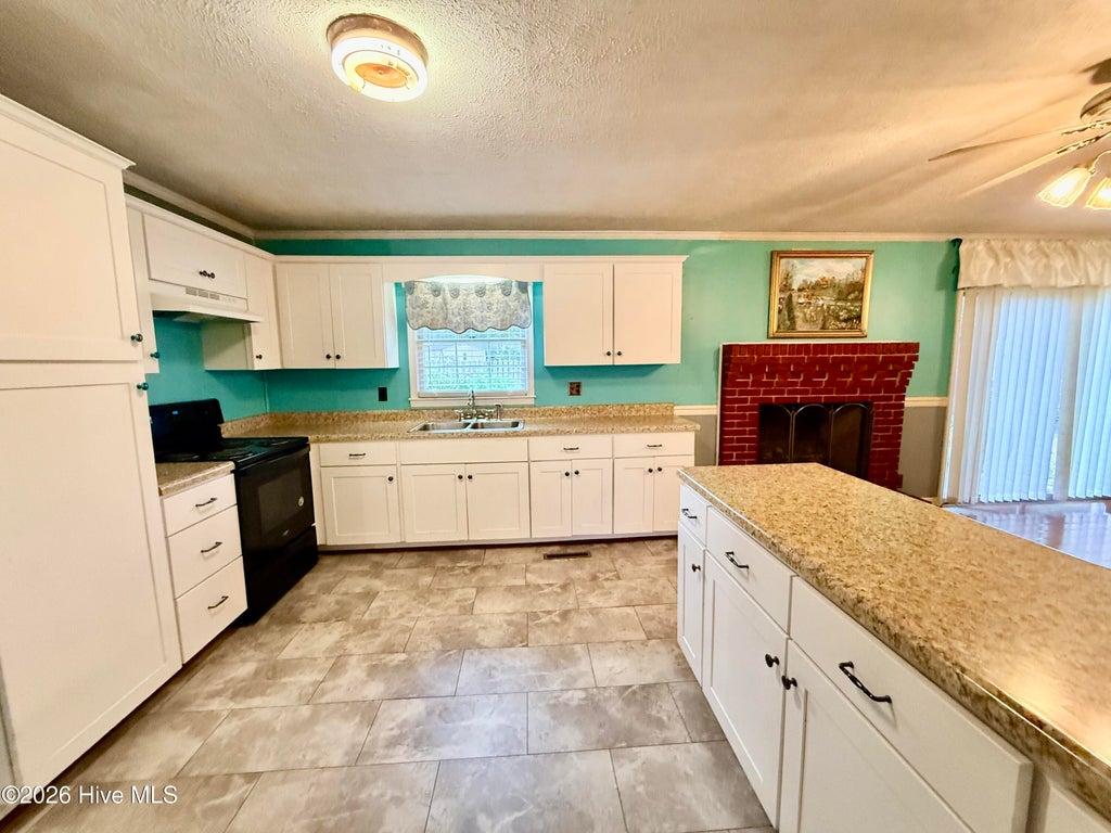 Photo of 708 Sycamore Lane, Rockingham, NC 28379 (MLS # 100613506)