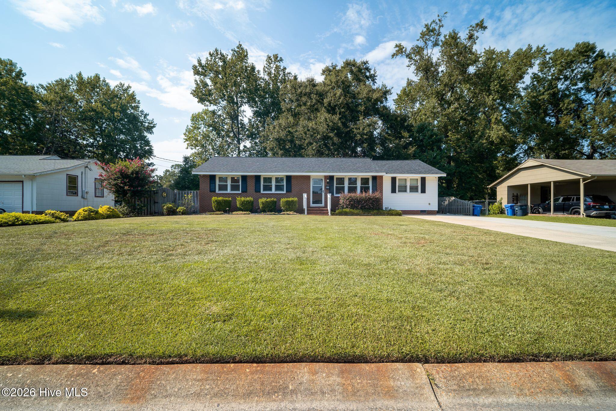 809 Gardenview Drive