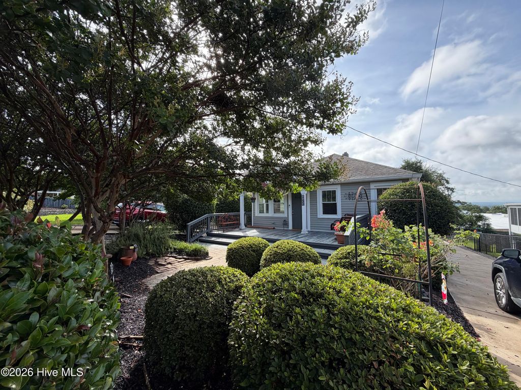 Photo of 1133 Ridgecrest Avenue, North Augusta, SC 29841 (MLS # 100582965)