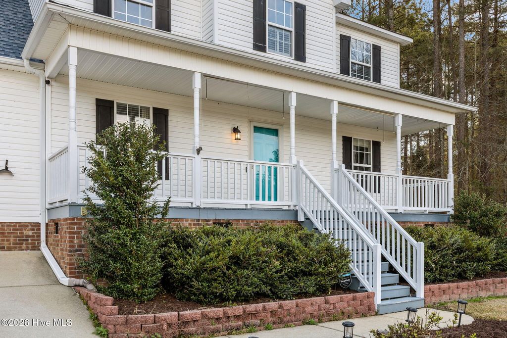 Photo of 33 Cabin Grove Court, Angier, NC 27501 (MLS # 100559705)