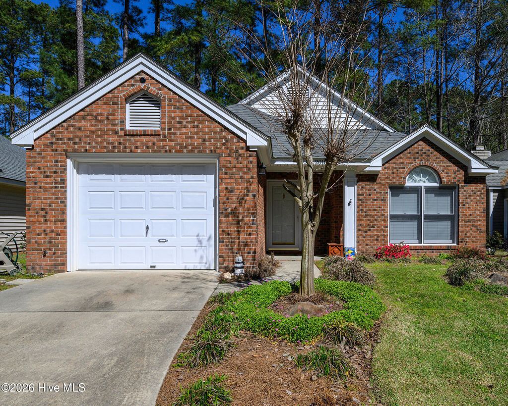 Photo of 2010 Fairways West Drive, New Bern, NC 28562 (MLS # 100561986)