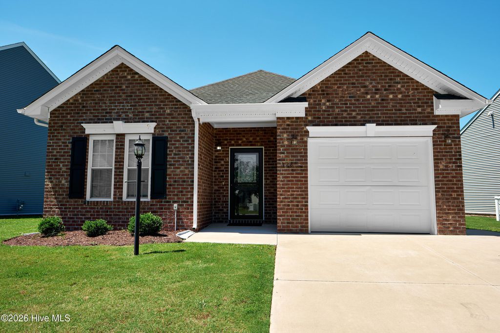 Photo of 128 Spoonbill Loop, Elizabeth City, NC 27909 (MLS # 100578521)
