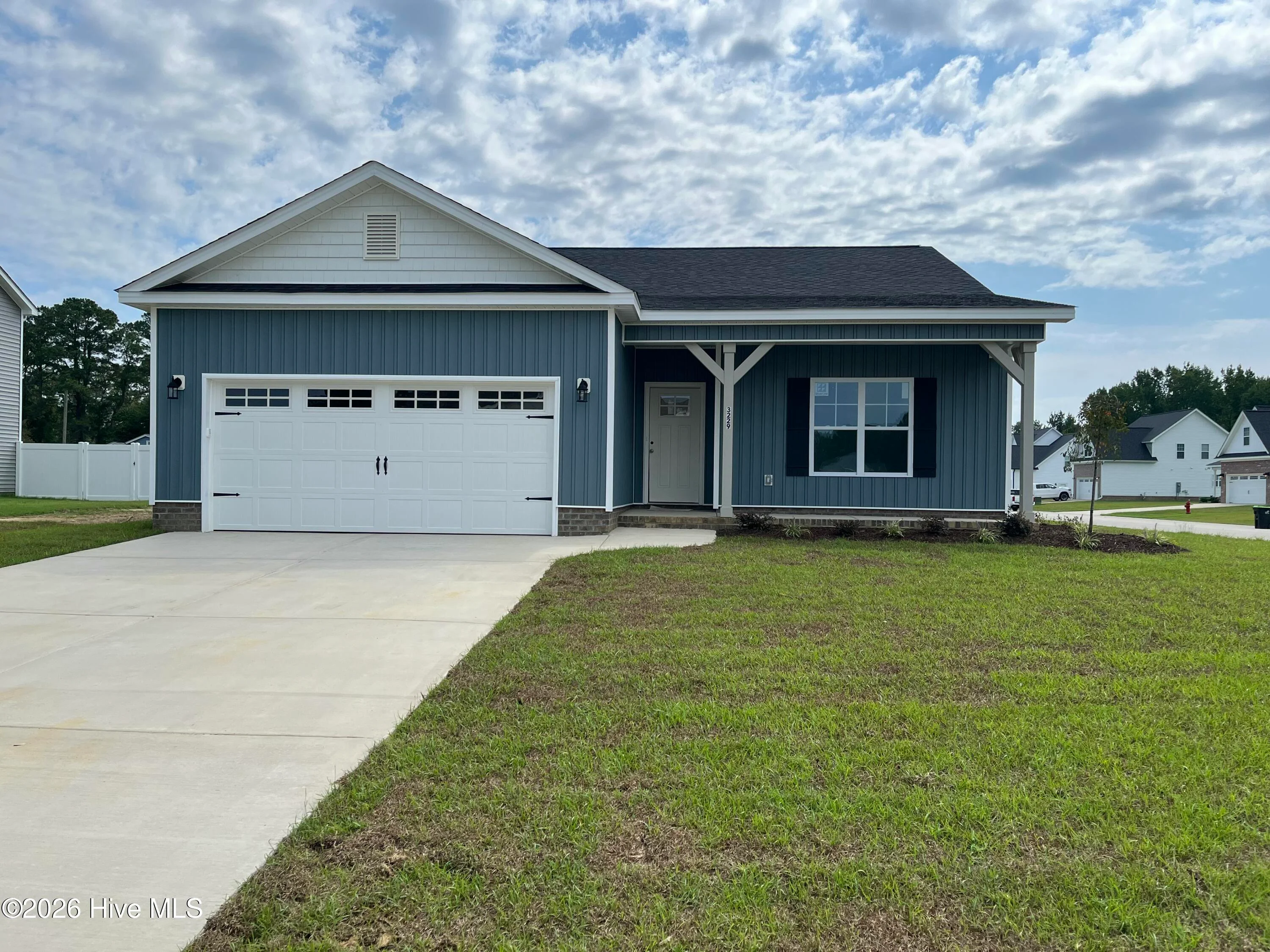 3229 Meadow Drive