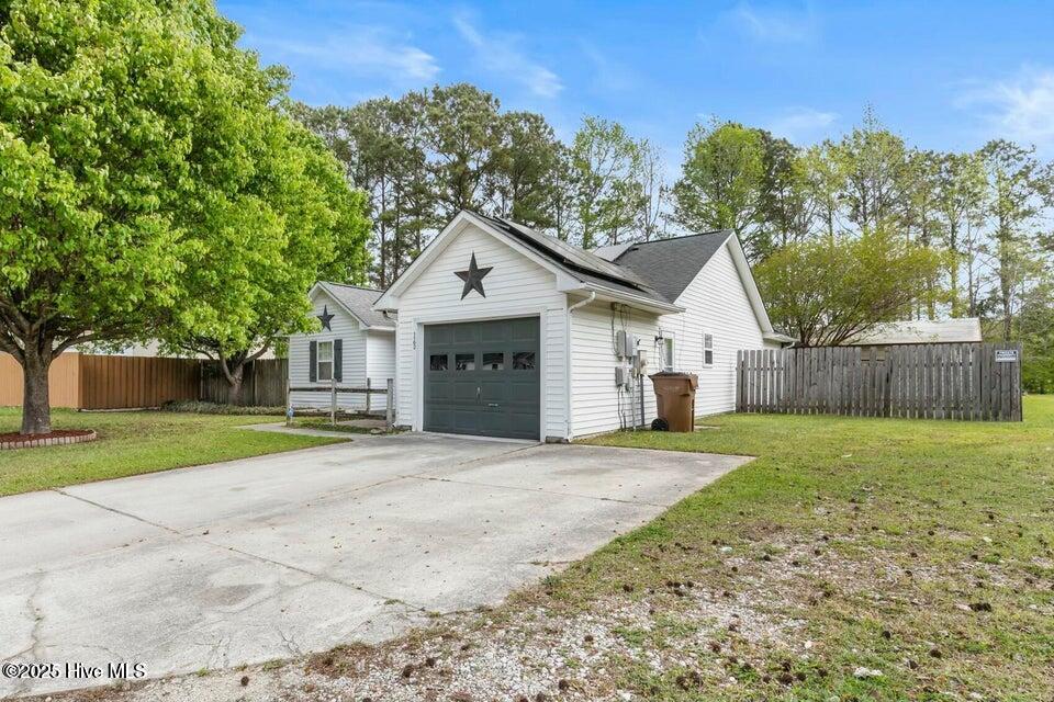 Photo of 1162 Shroyer Circle, Jacksonville, NC 28540 (MLS # 100580810)