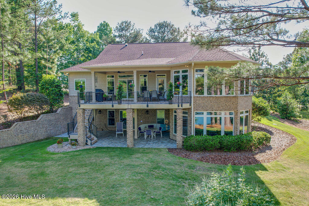 210 Beths Point