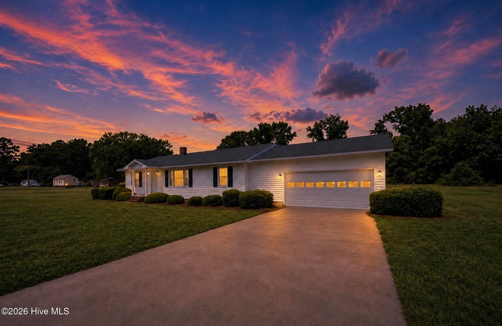 Photo of 606 Darden Drive, Kinston, NC 28504 (MLS # 100585343)