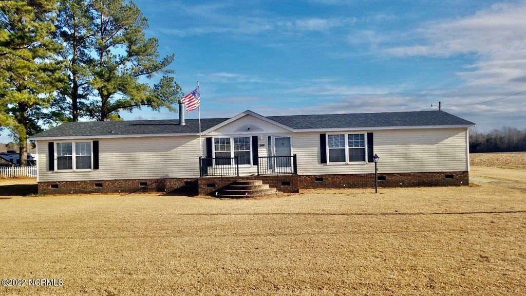 Photo of 3426 Haynes Lennon Highway, Chadbourn, NC 28431 (MLS # 100591656)