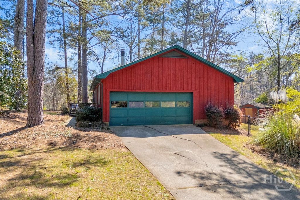 Photo of 185 Live Oak Place, Athens, GA 30606 (MLS # CL352193)