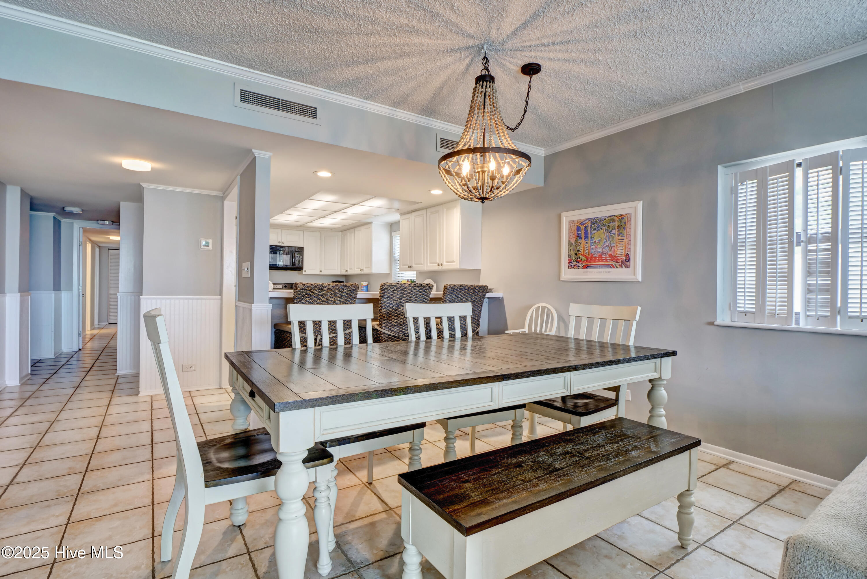 1704 Lumina Avenue N 1a