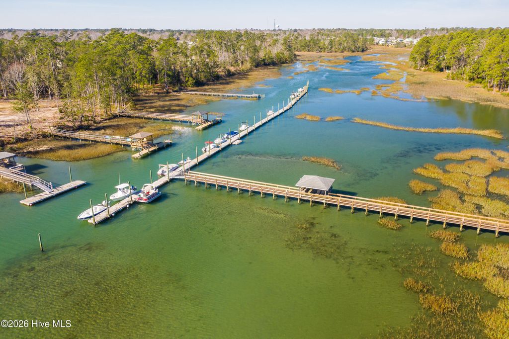 Photo of 814 Oyster Point Drive, Wilmington, NC 28411 (MLS # 100569474)