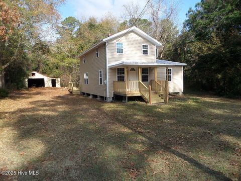 Homes For Sale - 7682 Kershaw Road<br/> Arapahoe, NC 28510